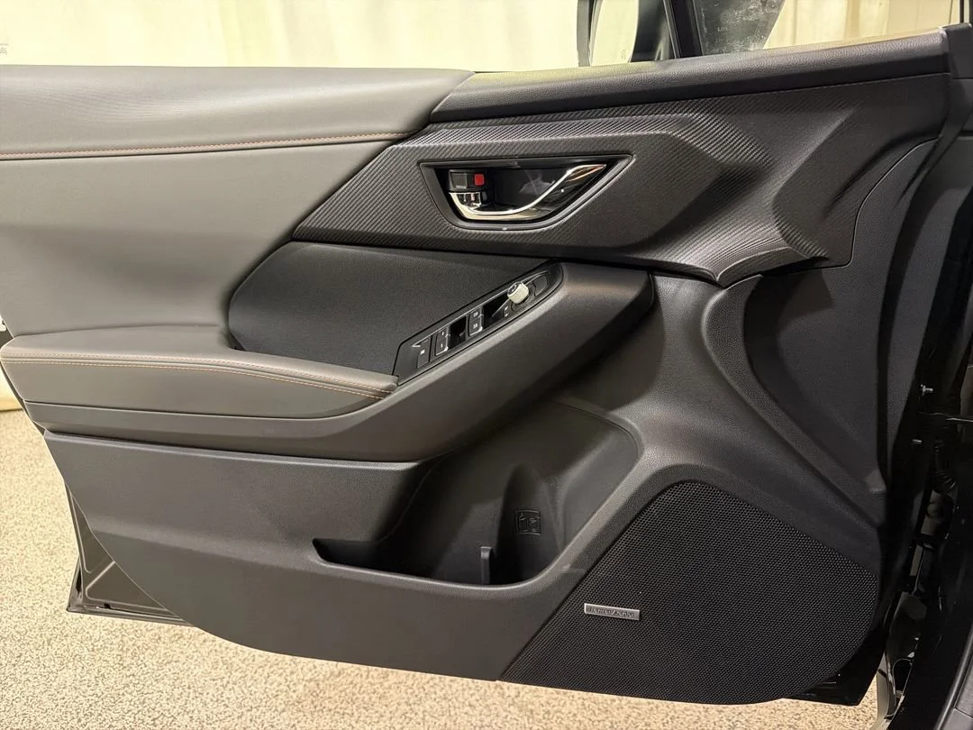 New 2026 Crystal Black Silica Subaru Limited image 18