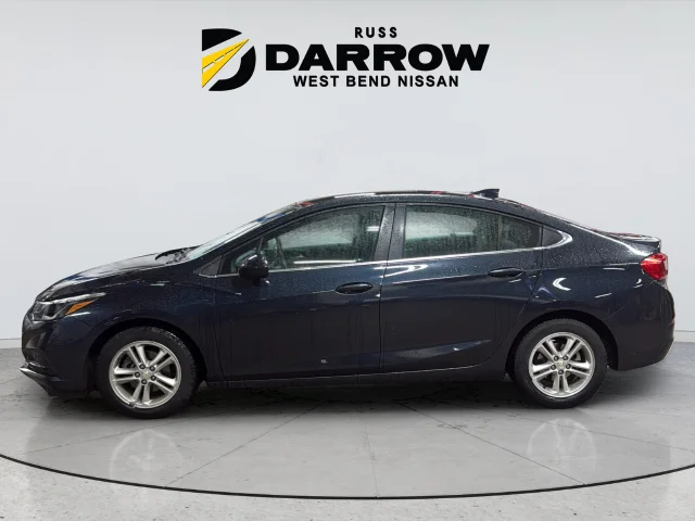 Used 2016 Blue Chevrolet LT image 2