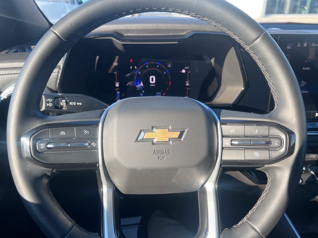 Used 2023 Red Chevrolet LT image 17