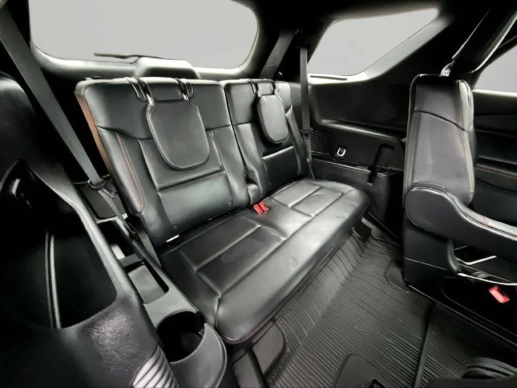 Used 2025 Vapor Blue Ford ST image 28