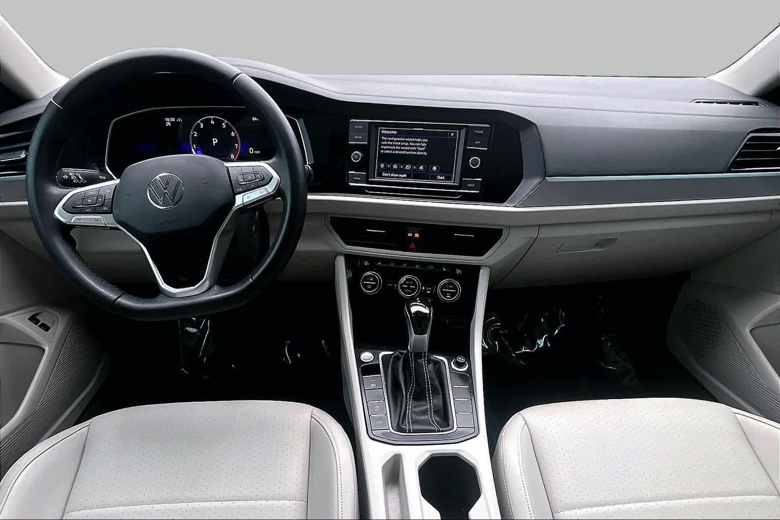 Used 2023 Opal White Pearl Volkswagen SE image 16