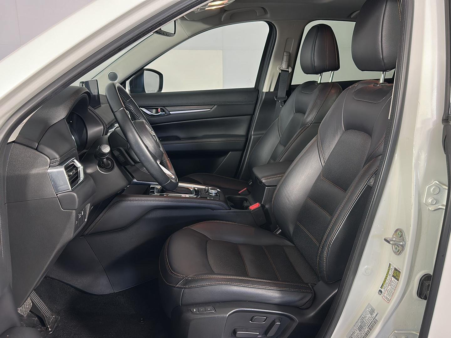 Used 2021 Snowflake White Pearl Mazda Grand Touring image 10
