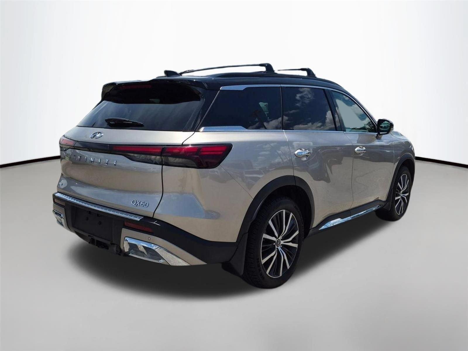 Used 2022 SILVER INFINITI  image 5