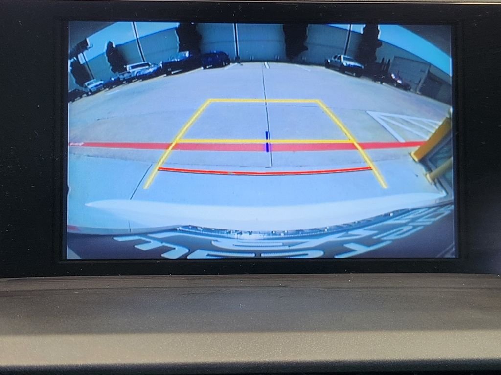 Used 2017 White Lexus 200t image 17