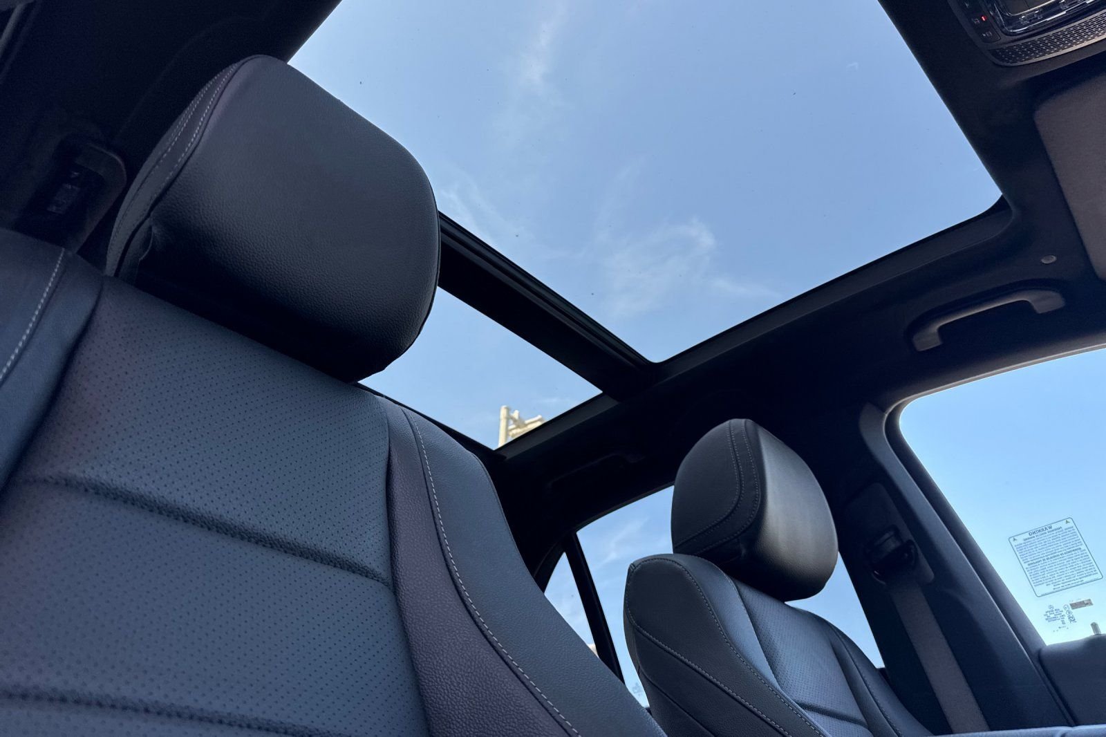 New 2026 Polar White Mercedes-Benz GLE 350 image 3