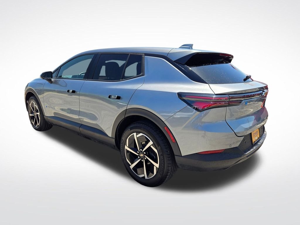 Used 2025 Gray Chevrolet LT image 6