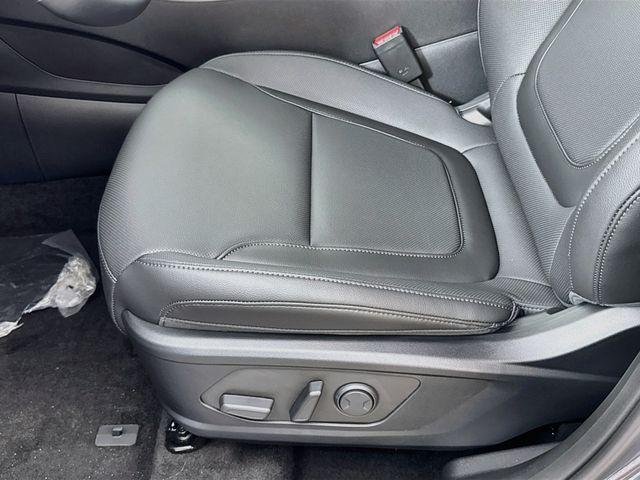 New 2026 Gray Hyundai SEL Premium FWD image 31