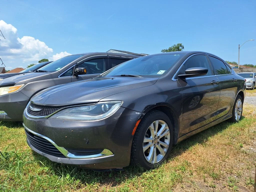 2015 Chrysler 200 Limited