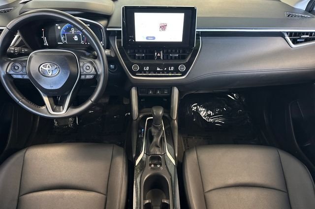 Certified Used 2025 Silver Toyota XLE image 17