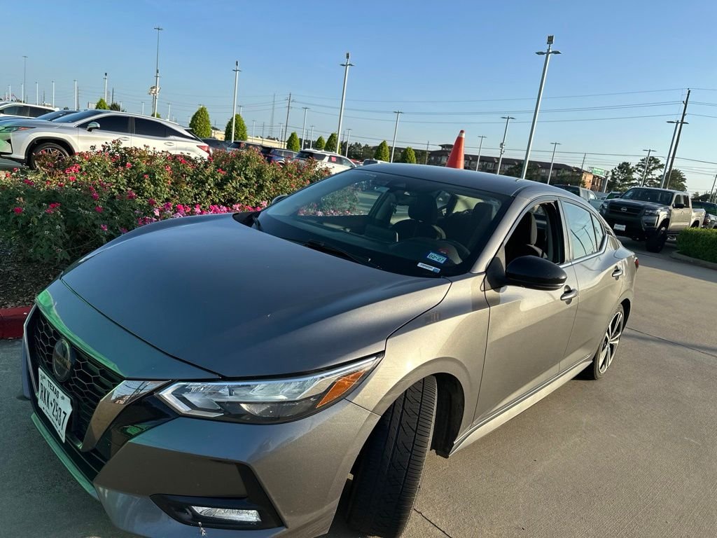 Certified Used 2021 Gray Nissan SR image 1