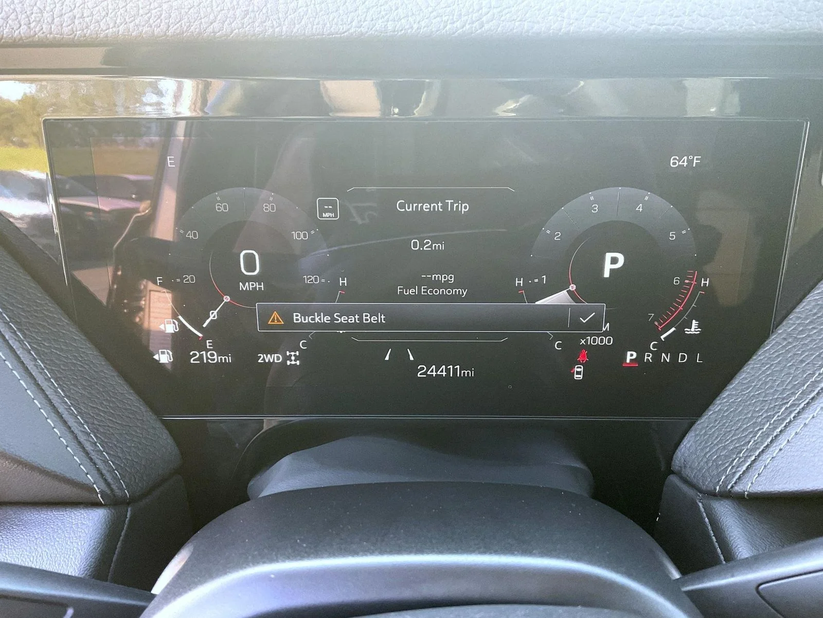 Used 2025 Silver GMC Denali image 12
