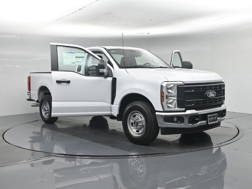 New 2027 Oxford White Ford XL image 27
