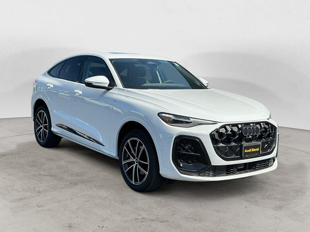 New 2026 Arkona White Audi Premium Plus TFSI quattro S tronic image 3