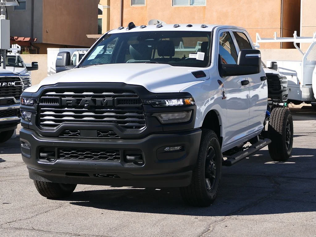 New 2026 Bright White Clearcoat RAM Tradesman image 5