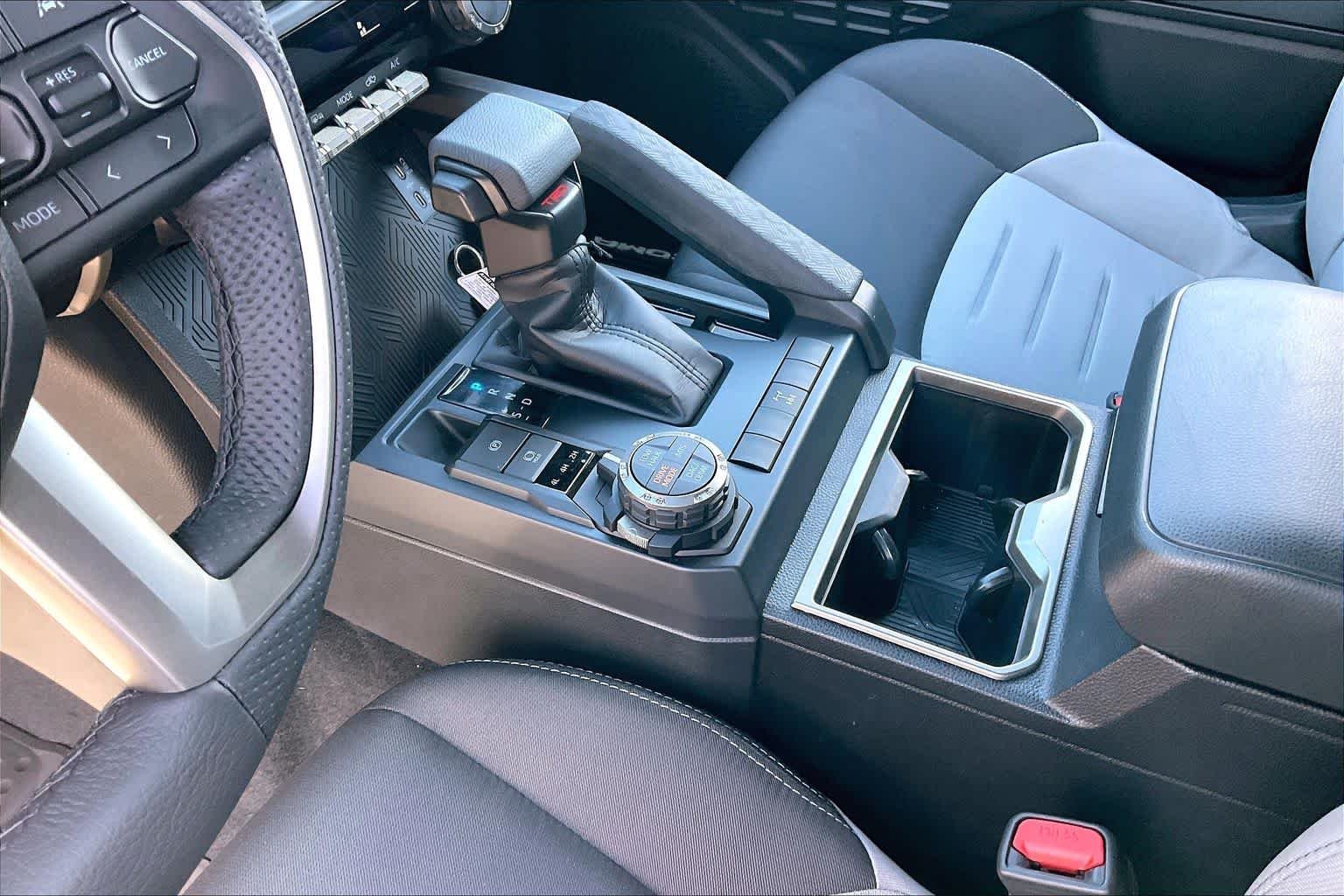 2026 Toyota Tacoma TRD Off Road - Photo 7