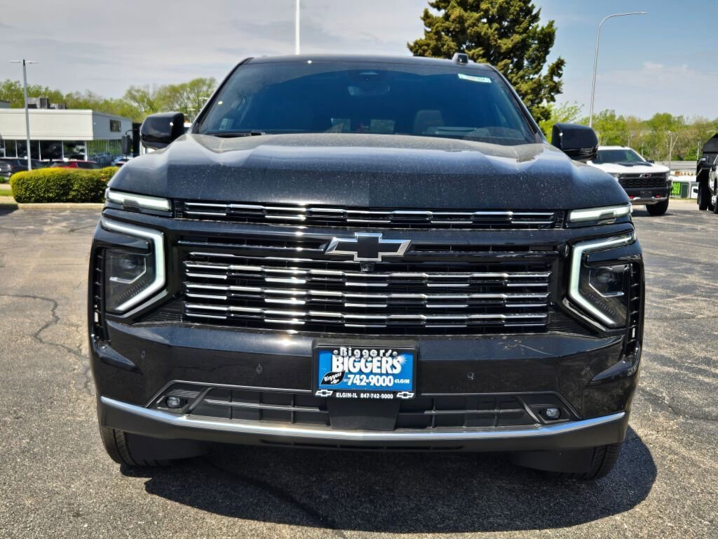 2026 Chevrolet Suburban High Country - Photo 2