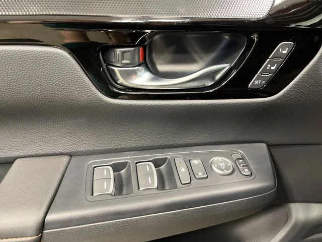 New 2026 Platinum White Pearl Honda Sport Touring image 15