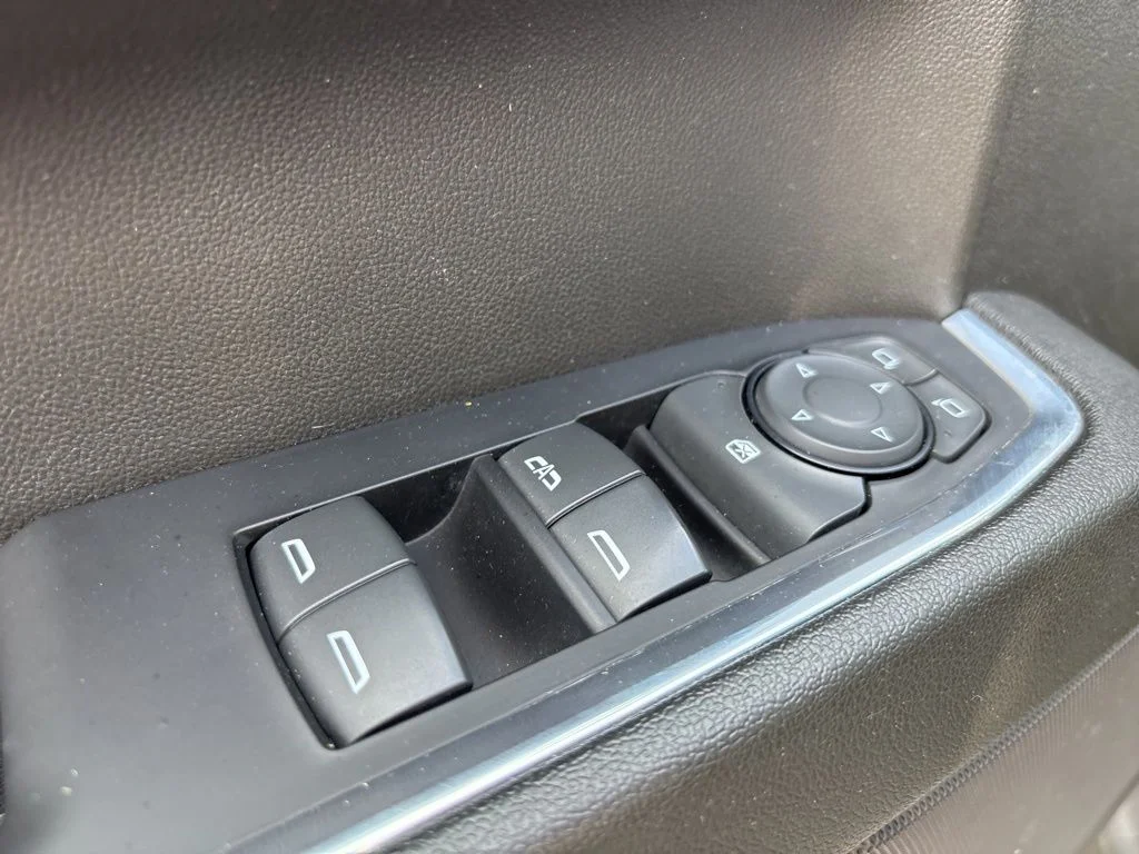 Used 2023 Gray Chevrolet LT image 15