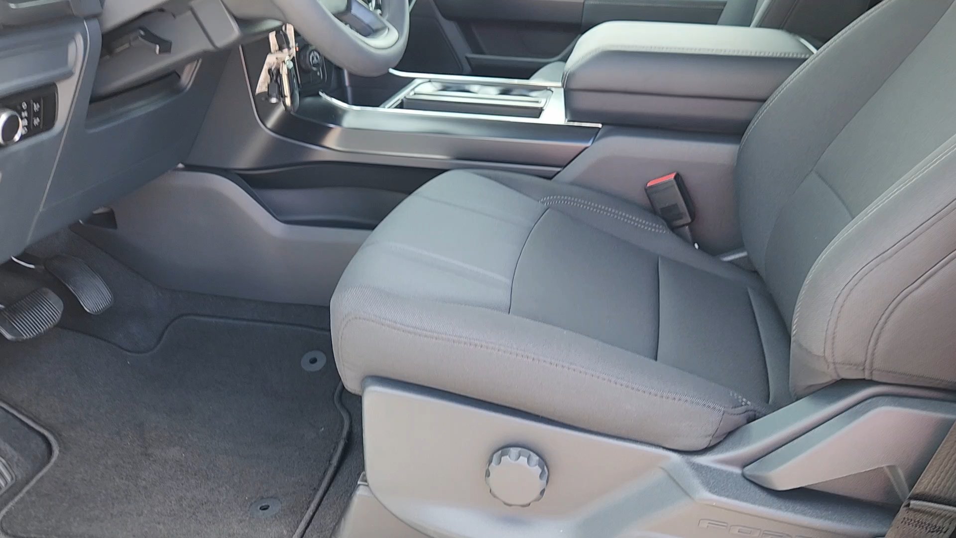 New 2026 Avalanche Ford STX image 27
