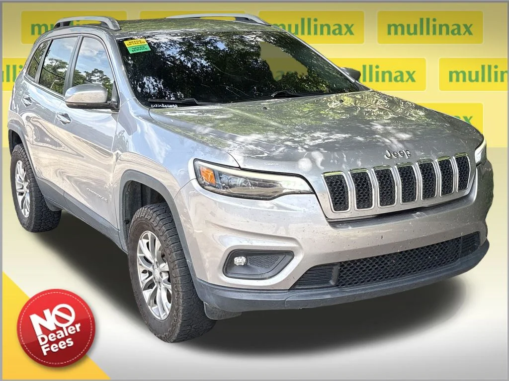 2019 Jeep Cherokee Latitude Plus 4X4's photo