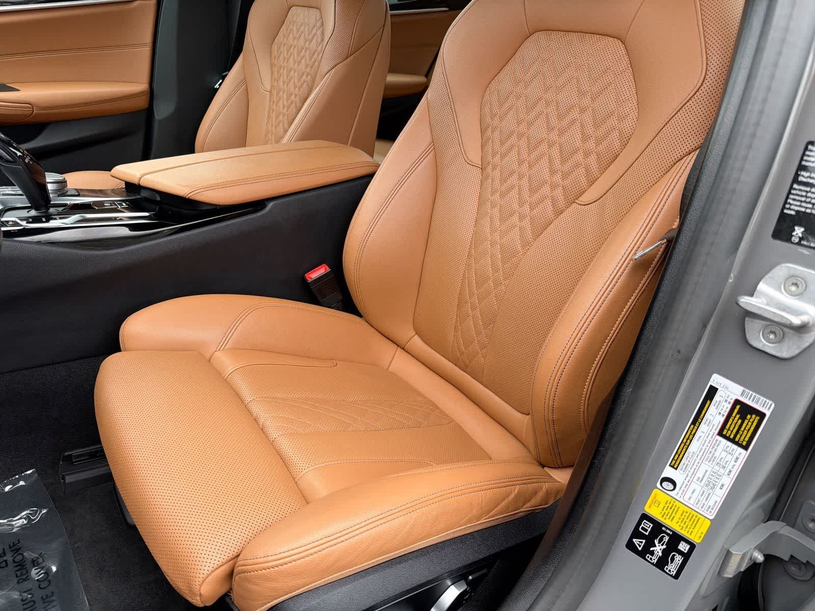 Used 2021 Bernina Grey Amber Effect Metallic BMW 530i xDrive image 17