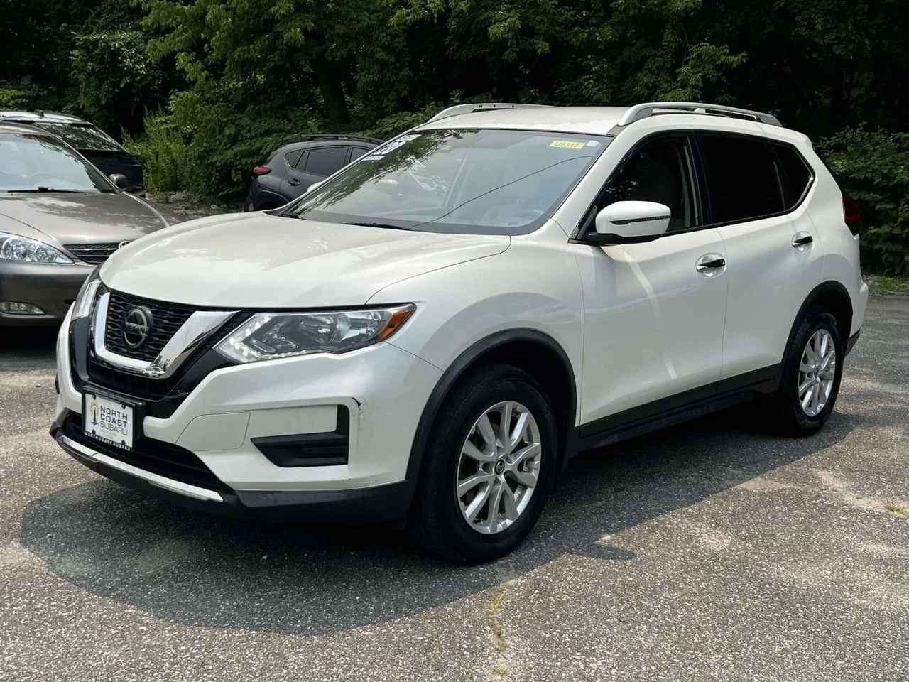 Used 2020 Nissan Rogue SV with VIN KNMAT2MV7LP528532 for sale in Glen Cove, NY