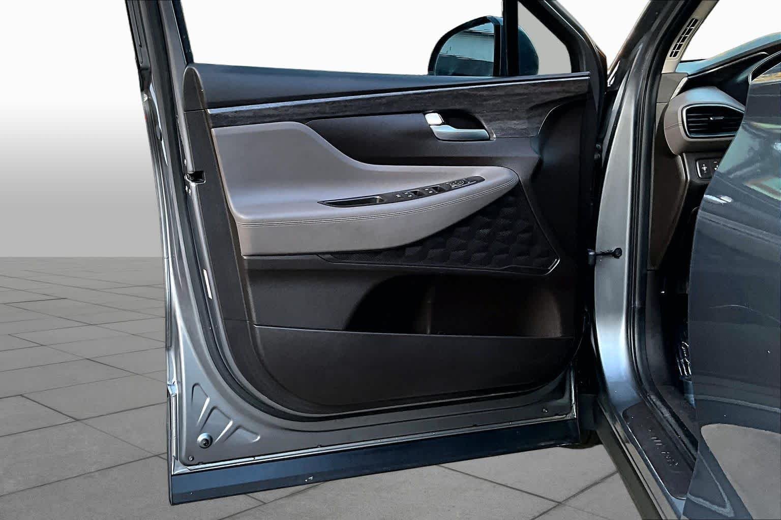 Used 2019 Machine Gray Hyundai SEL image 21