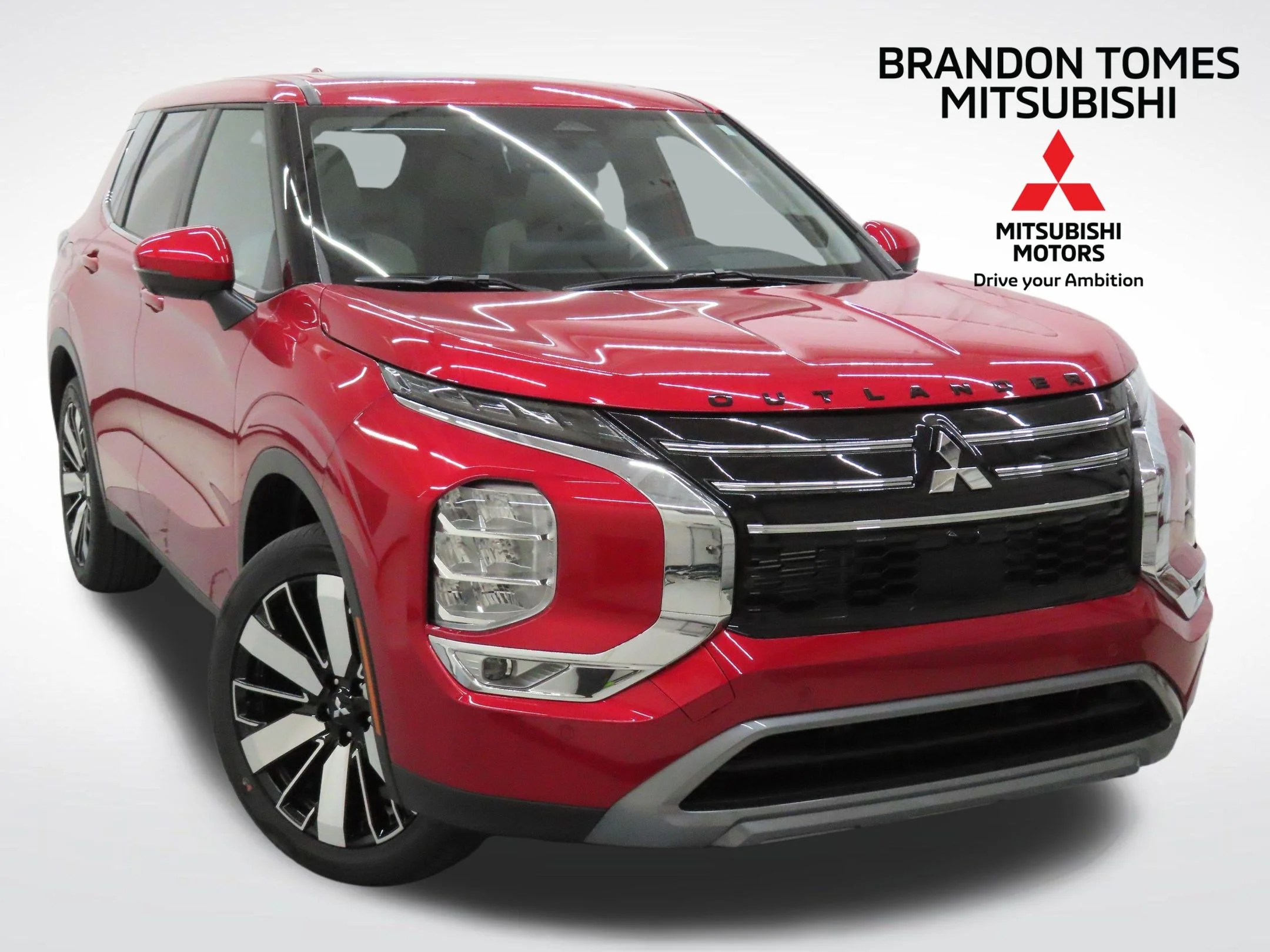 2026 Mitsubishi Outlander SE FWD's photo
