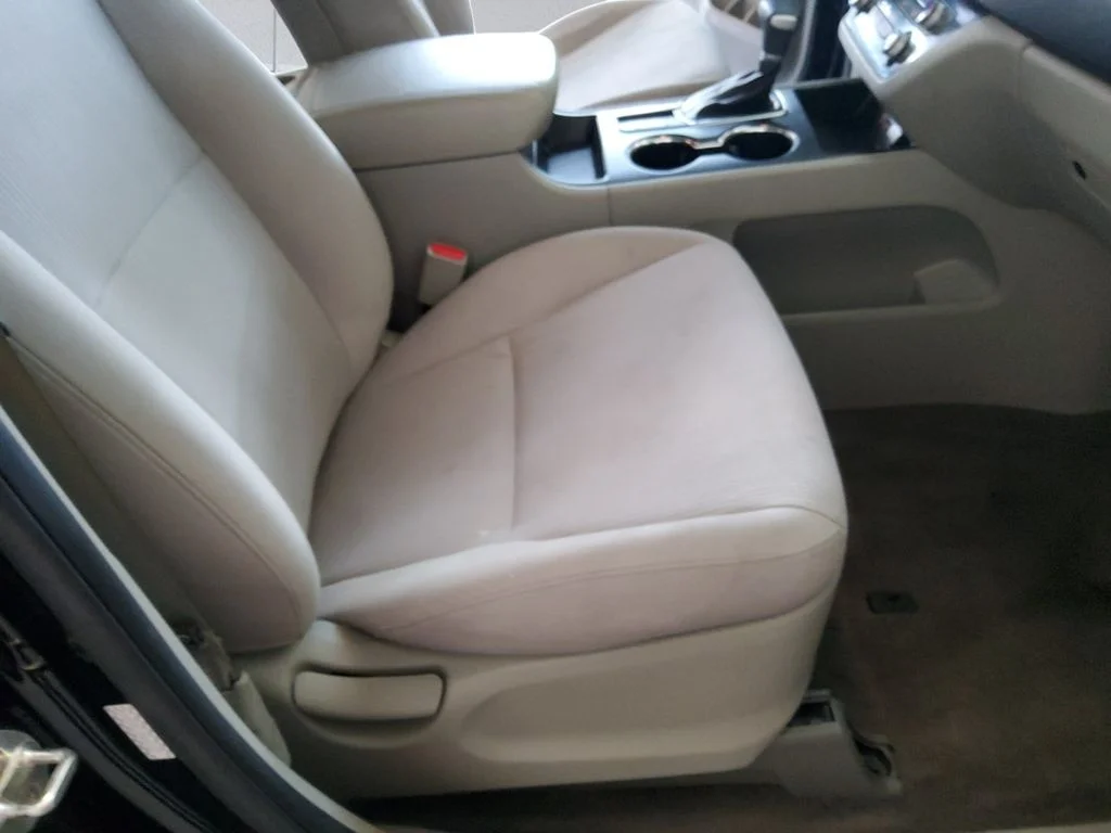 Certified Used 2021 Black Kia LX image 14