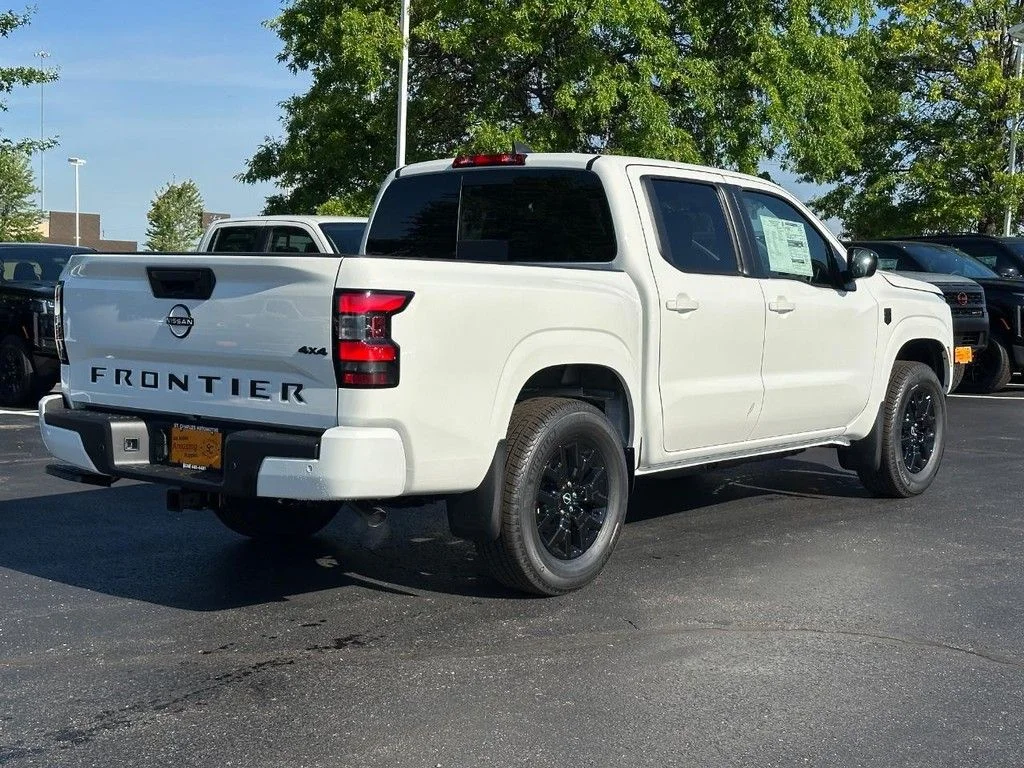 New 2026 Glacier White Nissan Crew Cab SV image 3