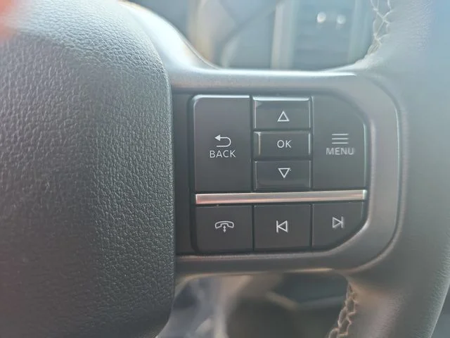 Used 2025 Black Ford XLT image 18