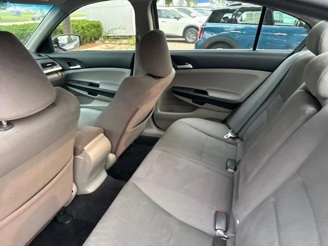 Used 2012 Silver Honda LX image 13