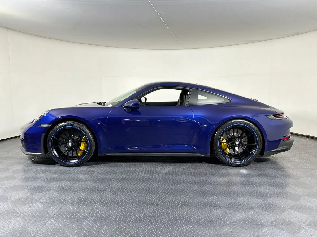 Used 2023 Gentian Blue Metallic Porsche GT3 image 2