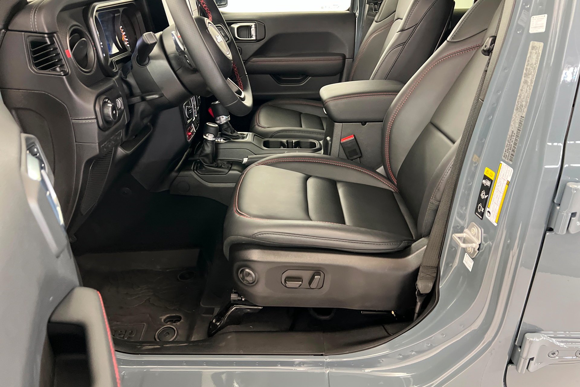 Used 2026 Anvil Clearcoat Jeep Moab 392 image 18