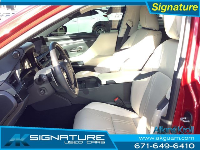 Used 2023 Red Lexus ES 350 Luxury image 11