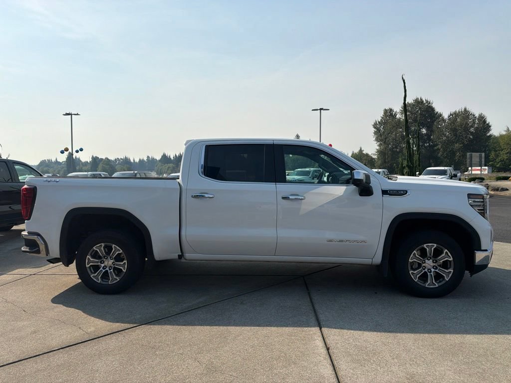 Used 2025 Summit White GMC SLT image 7