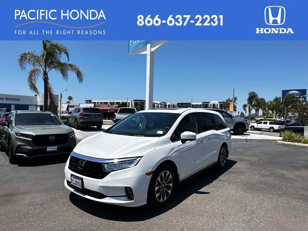 2024 Honda Odyssey EX-L's photo
