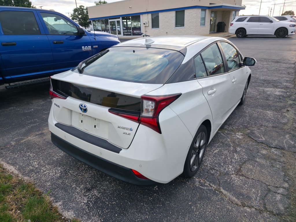 Used 2020 Blizzard Pearl Toyota XLE image 4