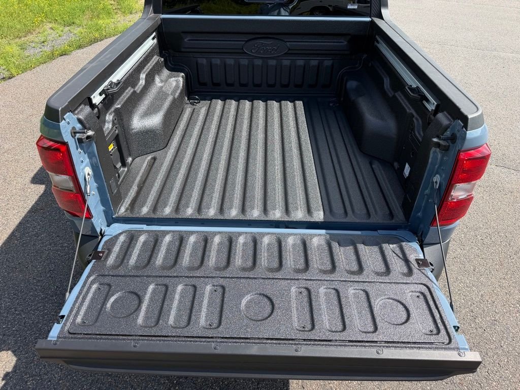 New 2026 Gray Ford Lariat image 26