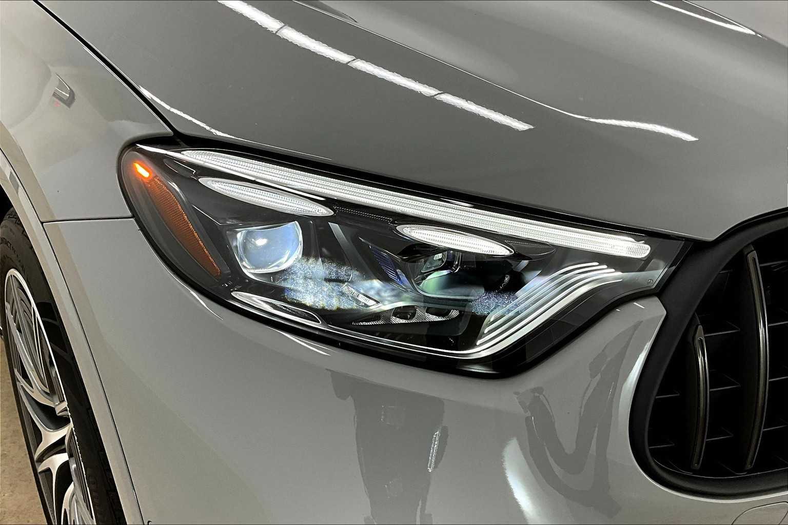 New 2025 MANUFAKTUR Alpine Grey Mercedes-Benz AMG® GLC 63 S E Performance image 13