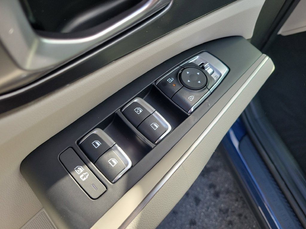 New 2026 Midnight Lake Blue Kia S image 20