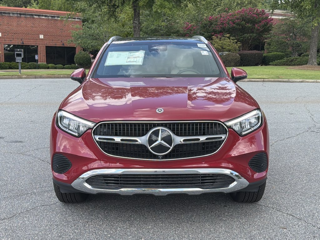 New 2026 MANUFAKTUR Patagonia Red Metallic Mercedes-Benz GLC 300 image 42