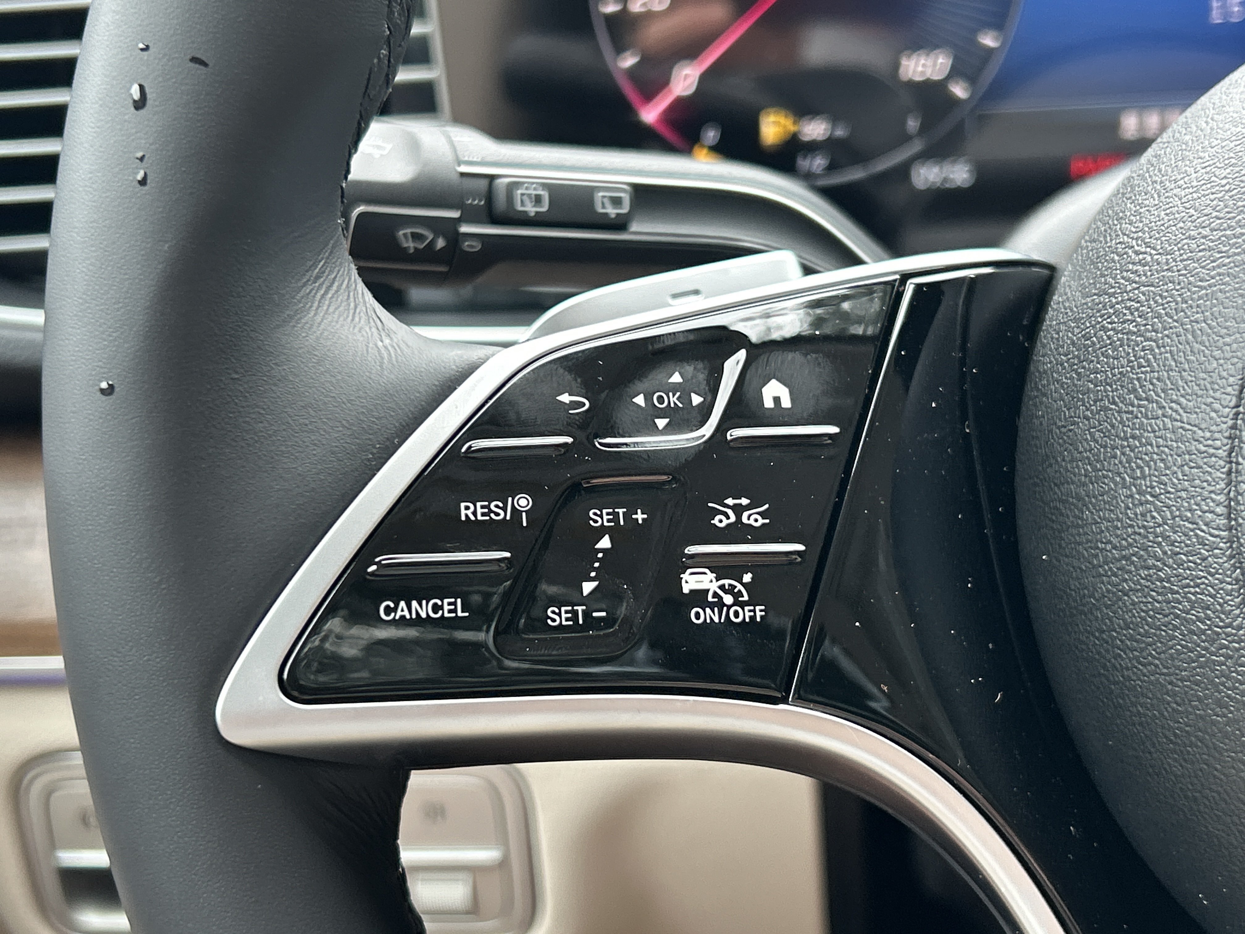 New 2026 Twilight Blue Metallic Mercedes-Benz GLE 350 4MATIC® SUV image 25