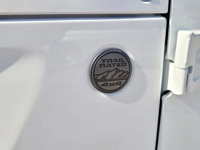 New 2026 Bright White Clear-Coat Exterior Paint Jeep Sport S image 11