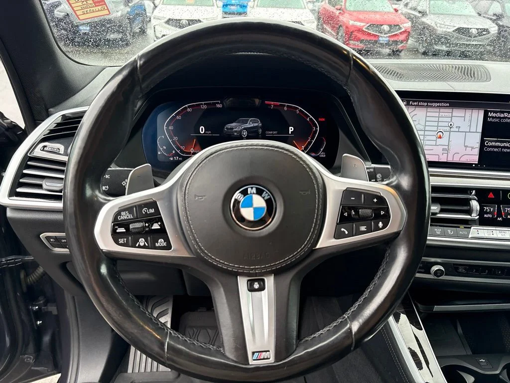 Used 2019 Gray BMW xDrive40i image 17