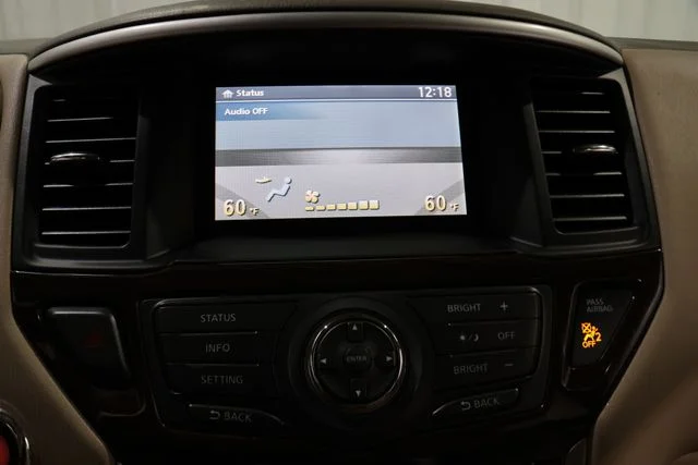 Certified Used 2015 Black Nissan SL image 21