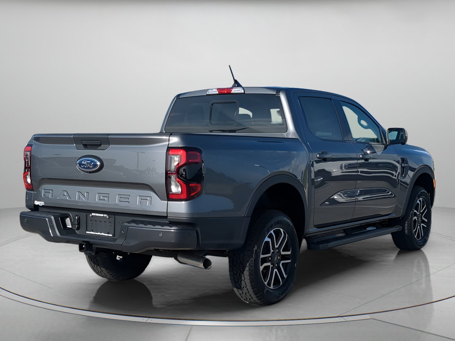 New 2026 Carbonized Gray Metallic Ford Lariat® image 37