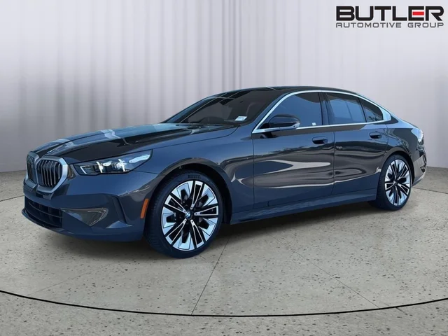 2024 BMW 5 Series 530i