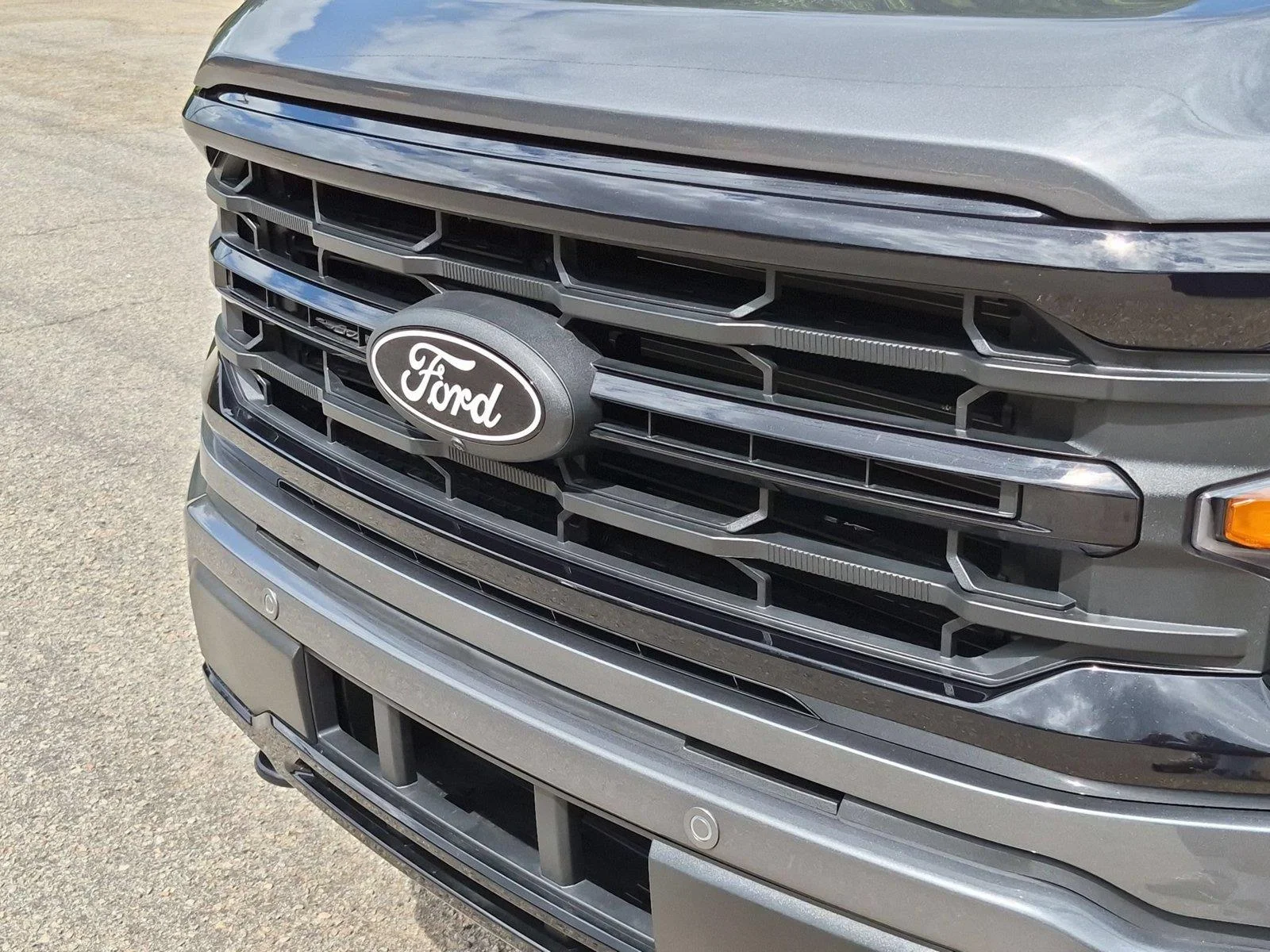 Used 2026 Carbonized Gray Metallic Ford XLT image 13