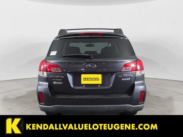 Used 2013 Gray Subaru 2.5i Premium image 4